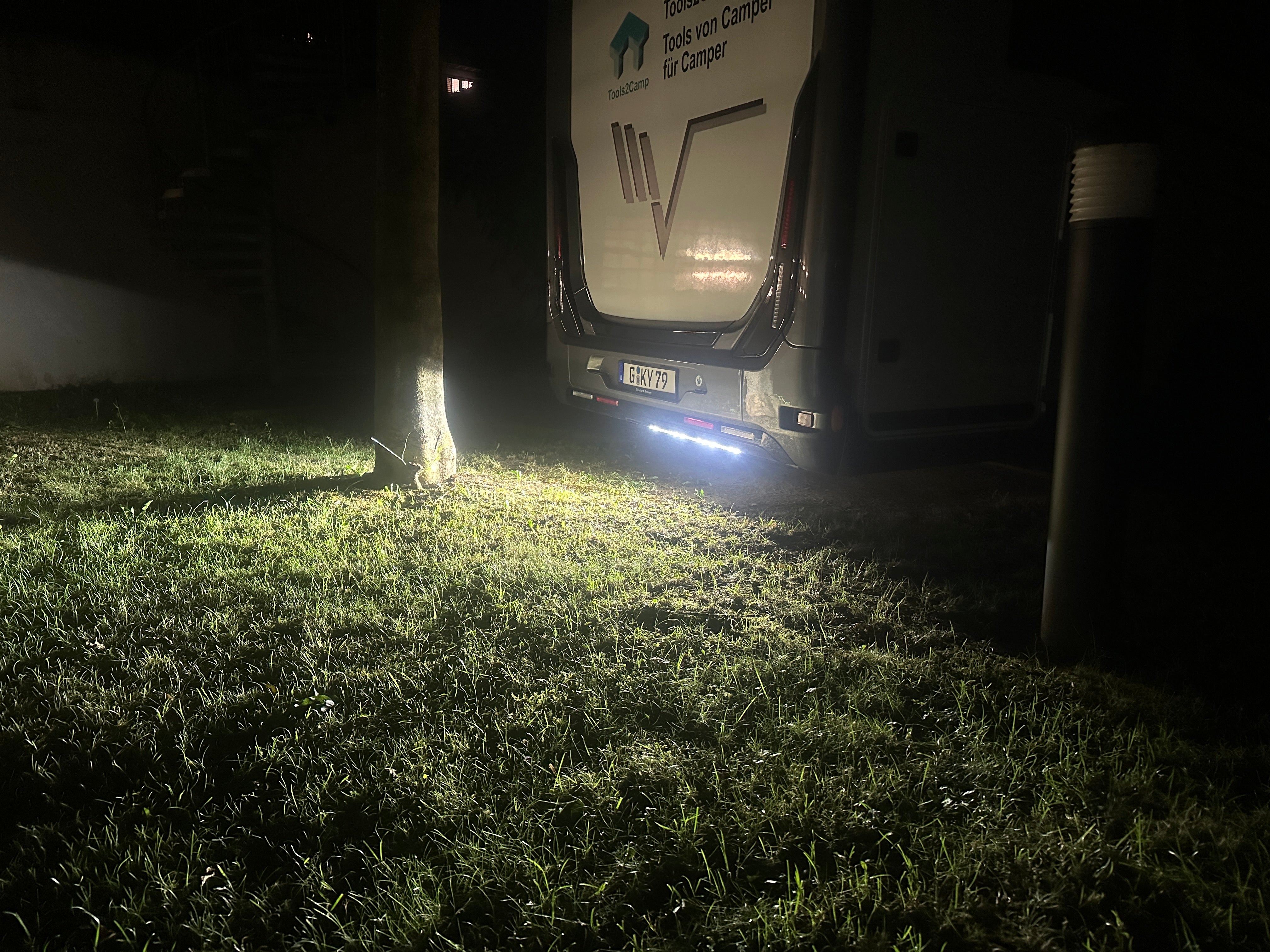 LED Beamer für WohnmobilTommy's Tools2Camp®