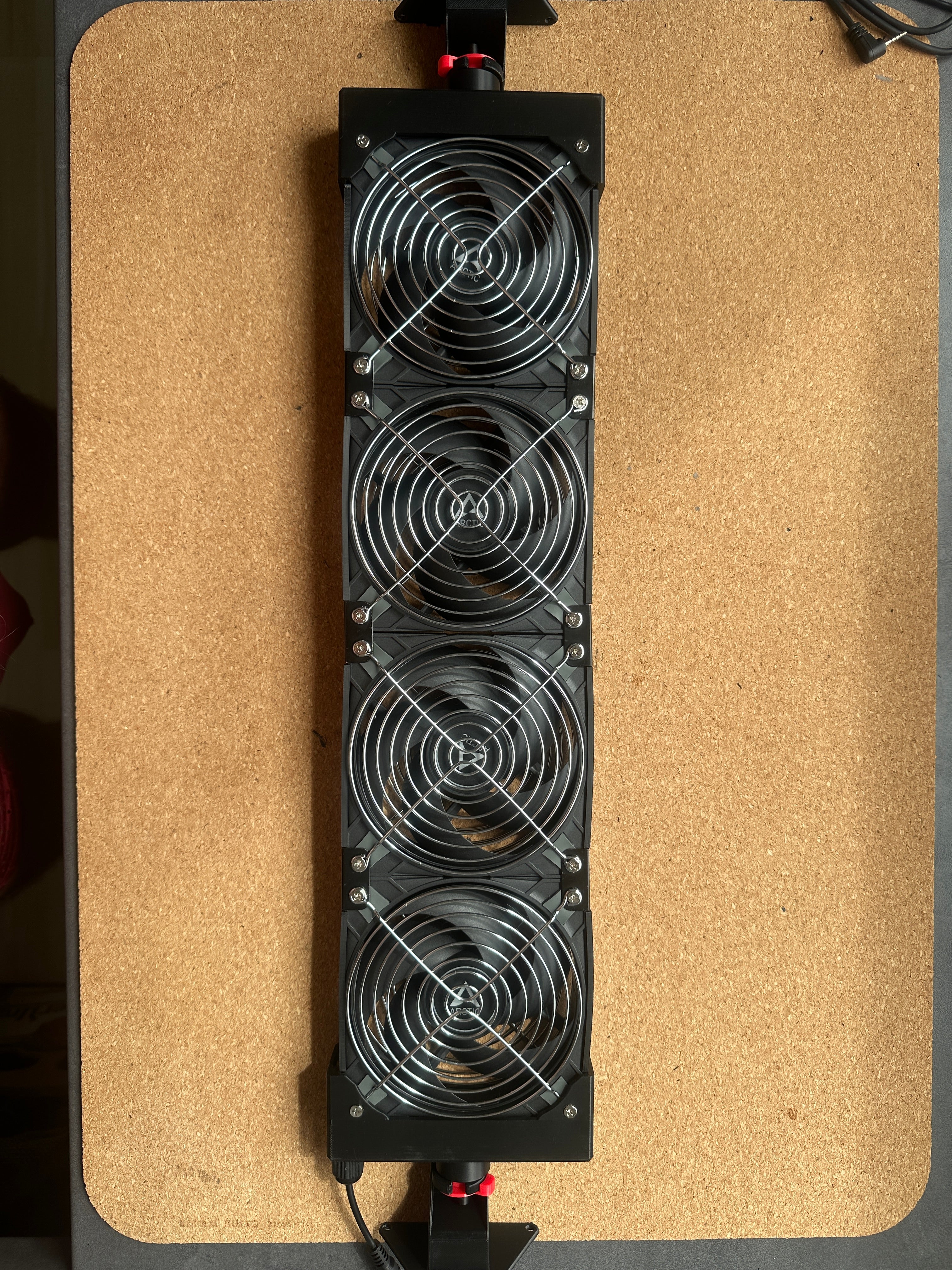 Zusatzlüfter für Dachluken (Gesamt dann 4 Lüfter)Tommy's Tools2Camp®