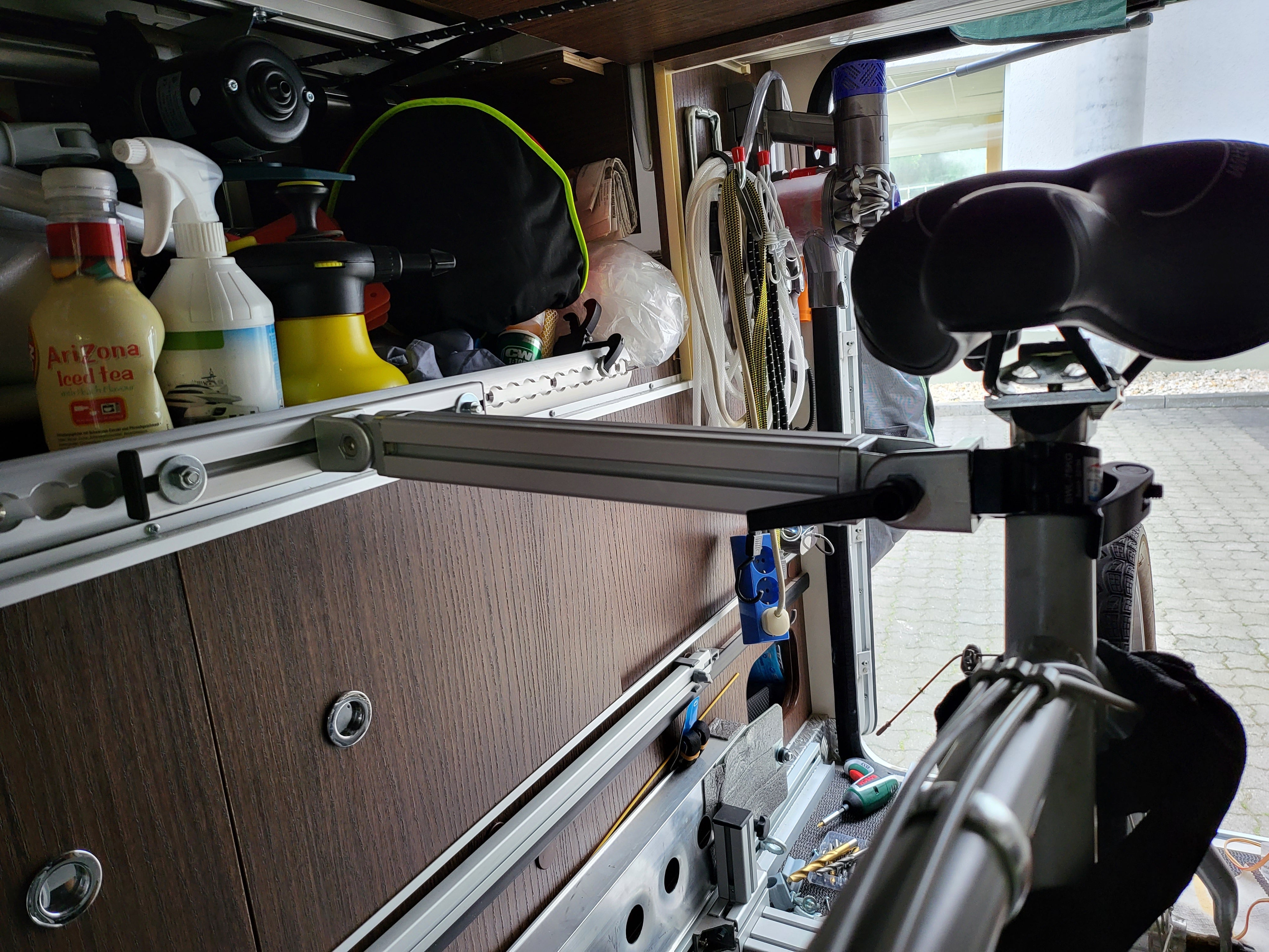 Fahrradhalterung für die HeckgarageTools2Camp