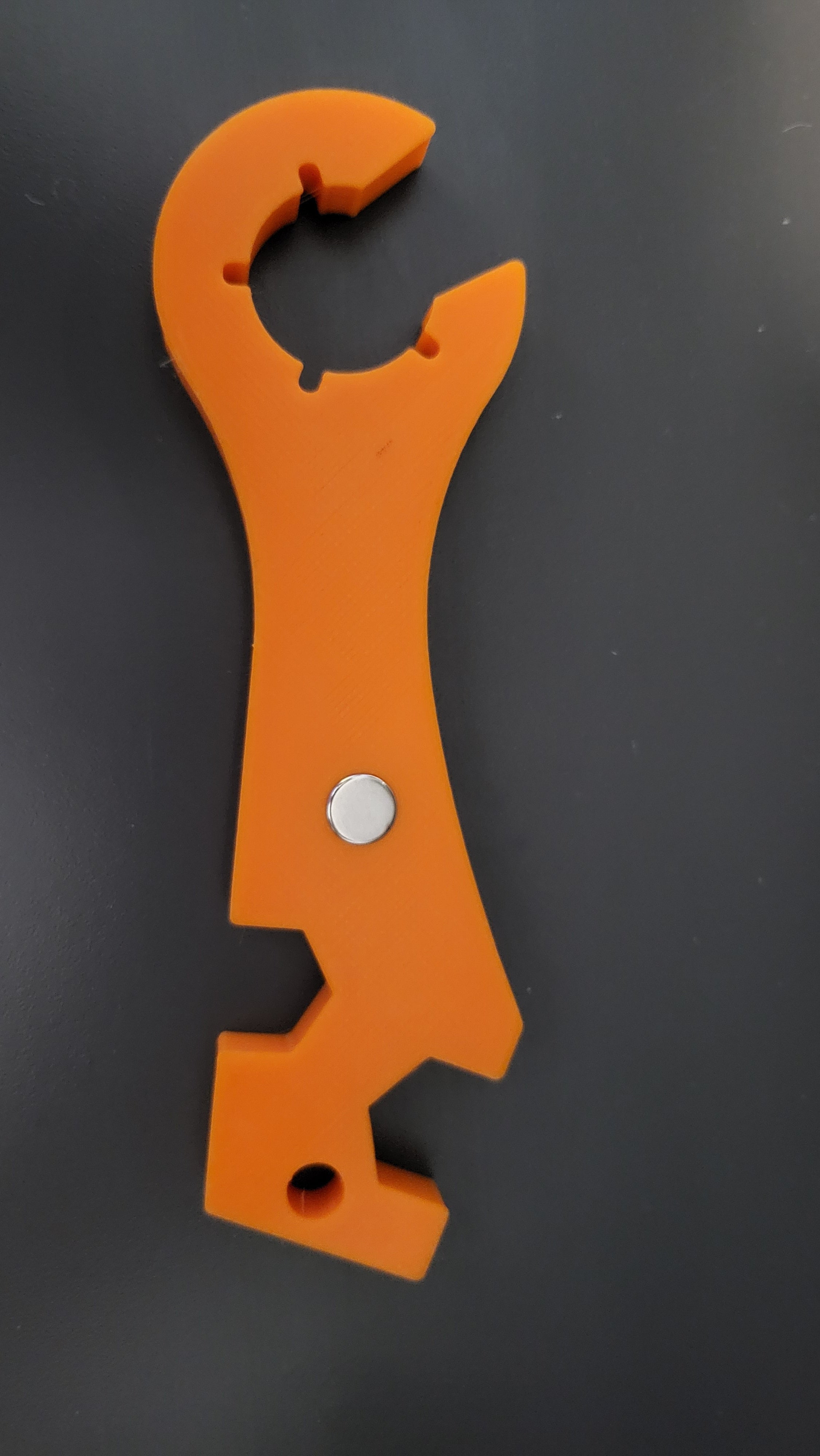 Gaskappenhalter mit GasschlauchschlüsselTools2Camp