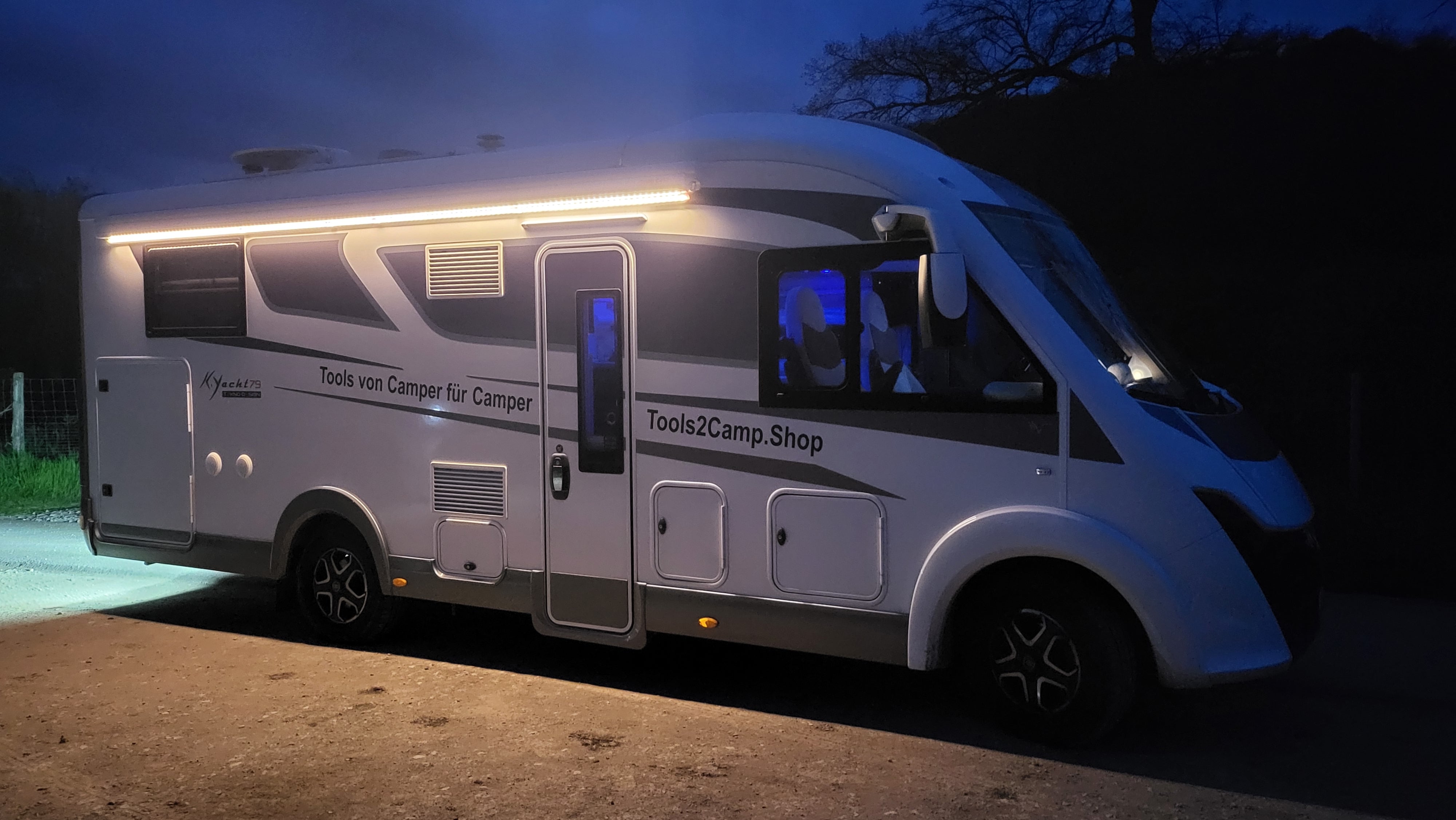 led leiste markise wohnmobil LED Markisenbeleuchtung – Tommy's Tools2Camp®