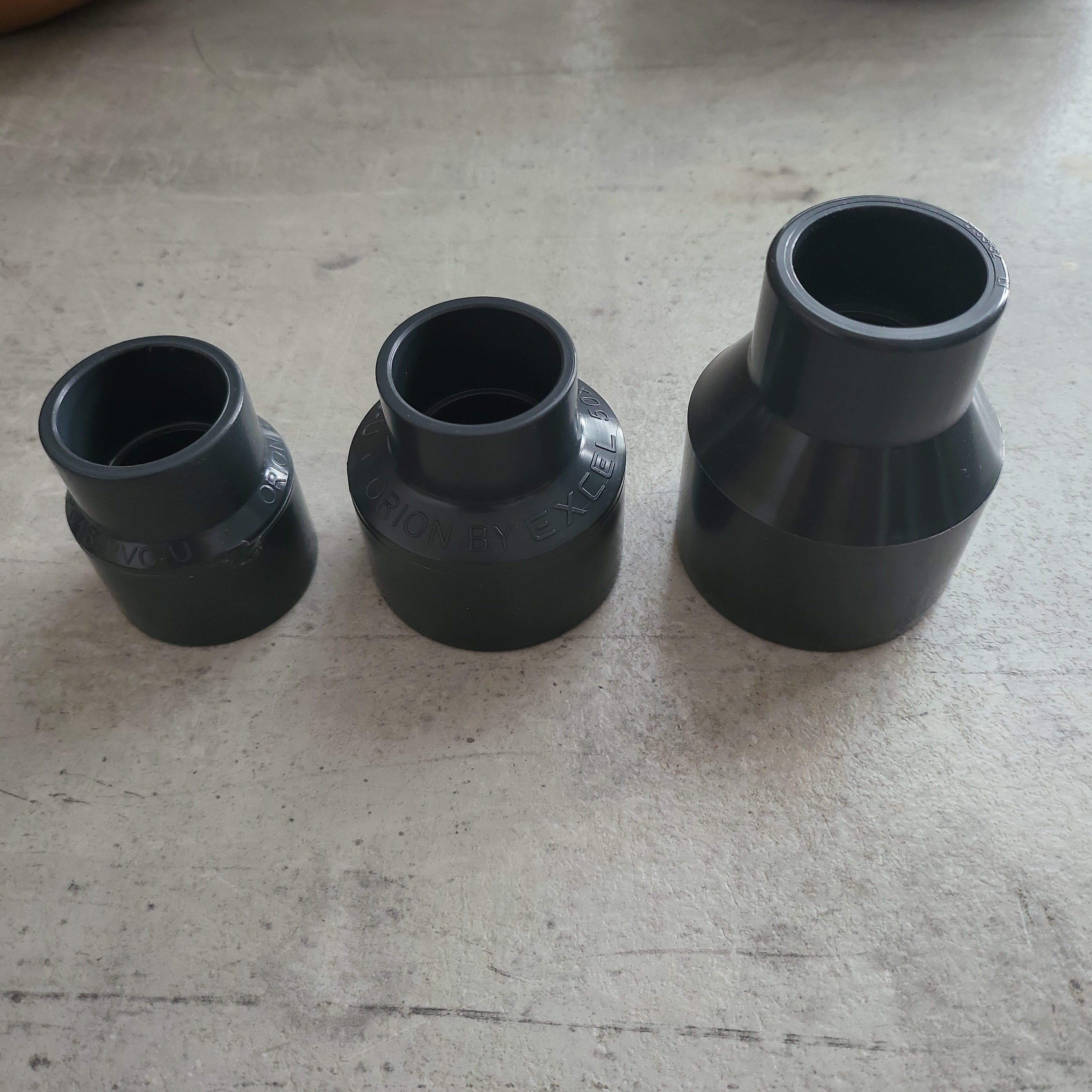 Reduzierung, Adapter, Flexbögen für Anschluss an GrauwassertankTools2Camp