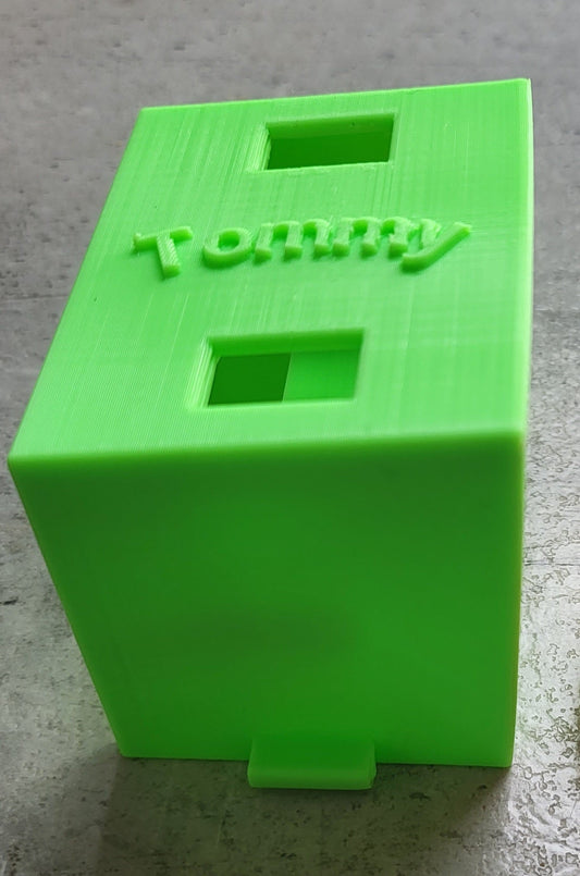 Bitumen-Spray für Korrossionsschutz nach Montage – Tommy's Tools2Camp