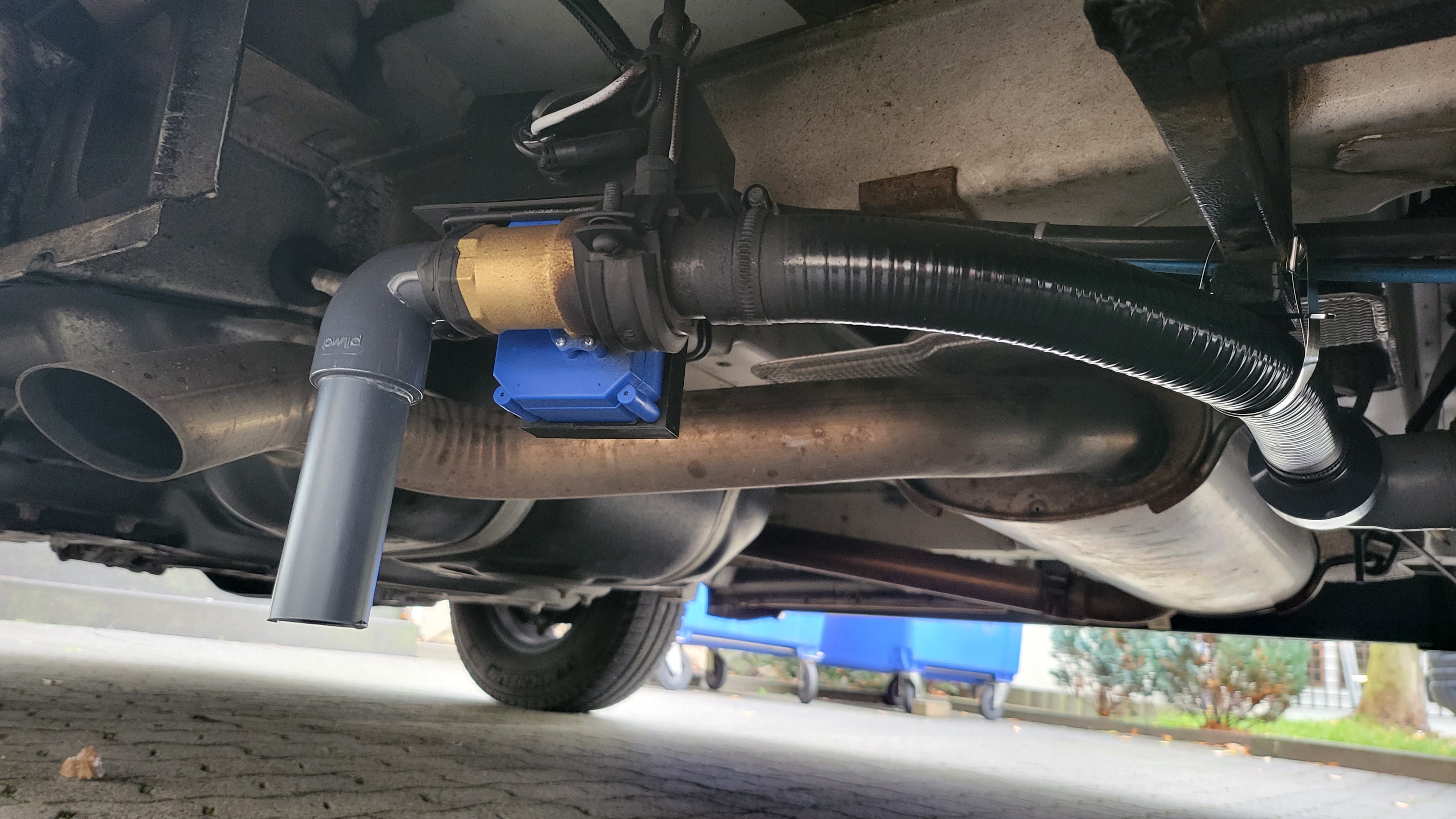 WiFi-Komplettset drahtlos für elektrischen Grauwasserablauf incl. Funk-Kamera u. ZubehörTools2Camp